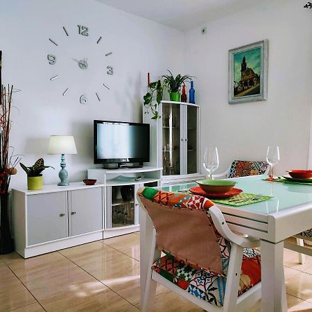 Apartamento La Flor De Mayo Apartment กอร์โดบา ภายนอก รูปภาพ